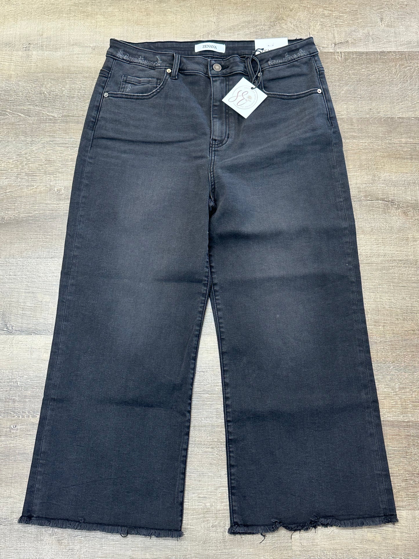 Amelia Frayed Hem Jeans- Curvy