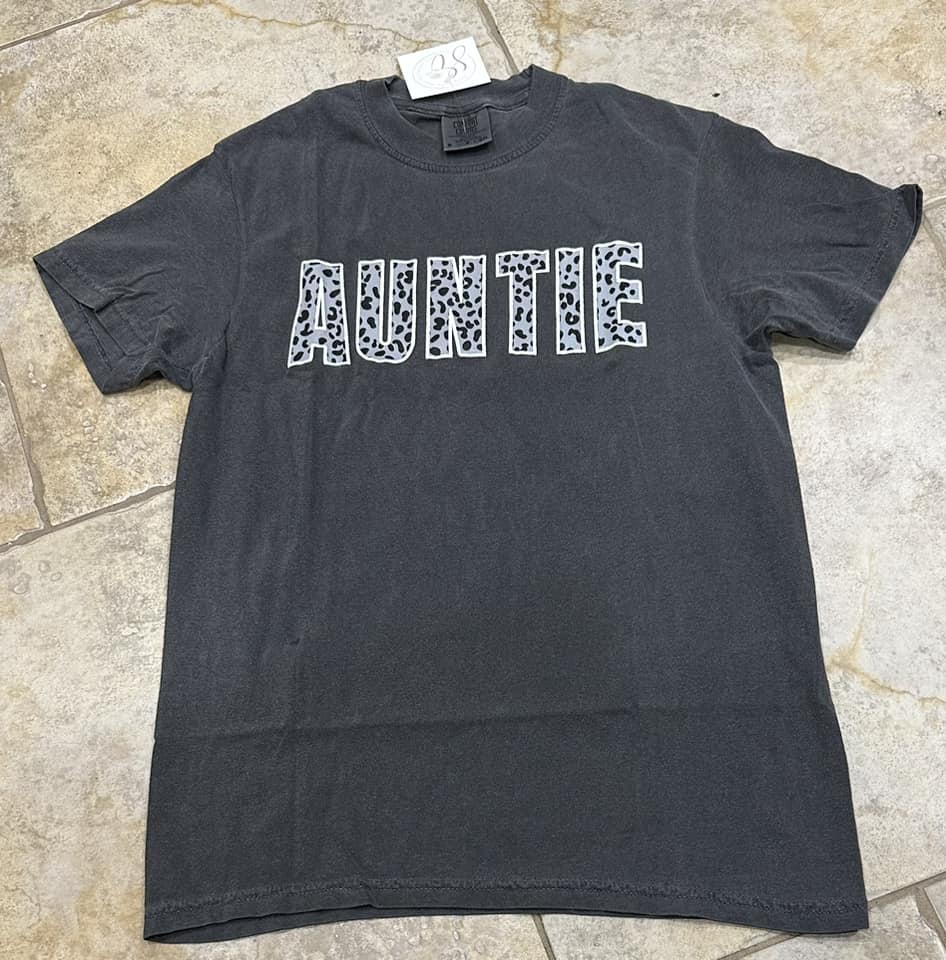 Auntie Tees