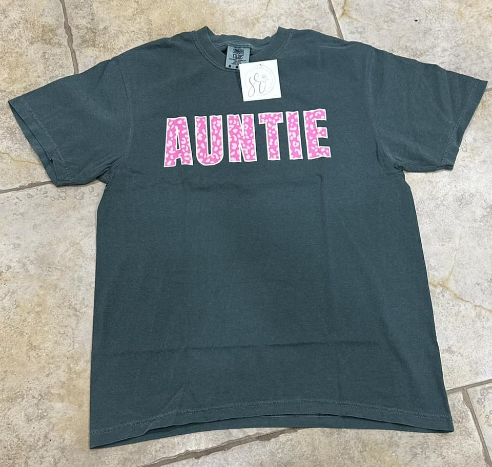 Auntie Tees