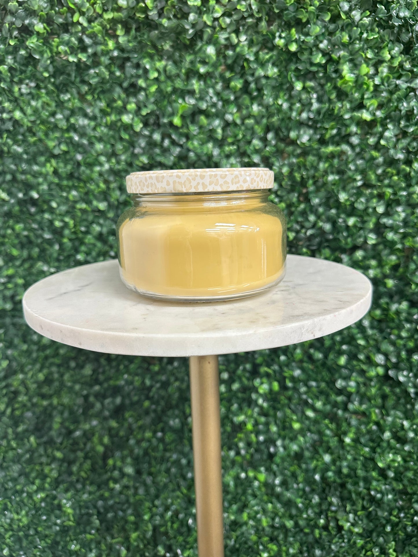 22 oz Candle- Fleur De Lis